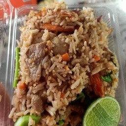 ครัวตะหลิวทองเจ้าเก่าข้าง รพ ท่าศาลา