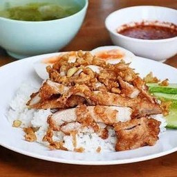 ตี๋เล็กข้าวมันไก่ By ชงชา STORE