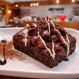 Macadamia Brownies