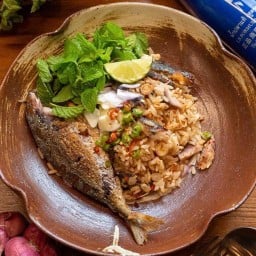 ครัวข้าวหมดหม้อ อาหารตามสั่ง