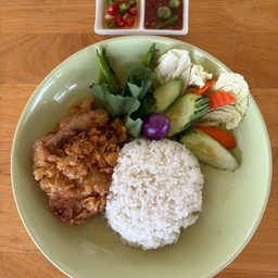 อิ่มเฮง อาหารตามสั่ง