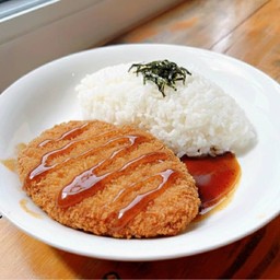 ข้าวหน้า หมูทอดทงคัตสึ เลือกซอสได้ค่ะ (ข้าวญี่ปุ่น)
