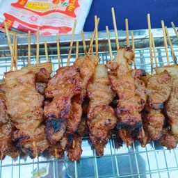 MA หมูปิ้ง