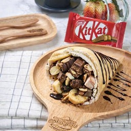 เครปเย็น(คิทแคท+ Marshmello+ ไอศครีมคุ๊กกี้แอนด์ครีม)