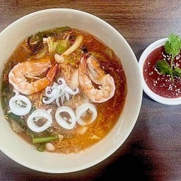 สุกี้ กุ๊ย