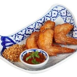 ปีกไก่น้ำปลา4ชี้น