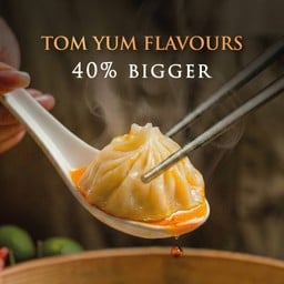 ต้มยำเสี่ยวหลงเปา(ไก่และกุ้ง)