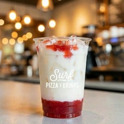 นมสดสตรอเบอรี่