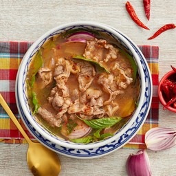 ต้มแซบเนื้อน่องลายโคขุน