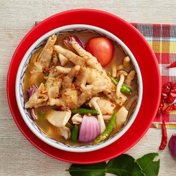 ต้มแซบตีนไก่