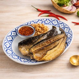 จี่ปลาดุกจิ้มแจ่ว