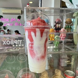 สตรอเบอรี่โยเกิร์ตปั่น