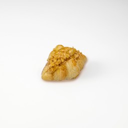 ครัวซองต์หมูหยองน้ำสลัด