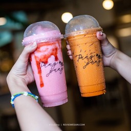 นมสดสตรอเบอรี่ ปั่นนนนน