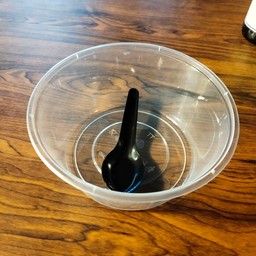 ถ้วย/ช้อนพลาสติก