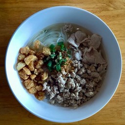 ก๋วยเตี๋ยวเส้นเล็ก