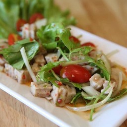 ยำหมูยอพริกไทยดำ