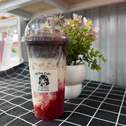 สตอเบอร์รี่ โกโก้ นมสด