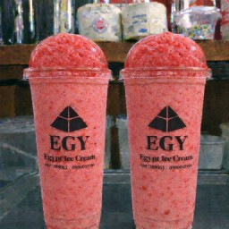 สตอเบอรี่ นมปั่น