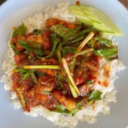 พริกเผาหมูกรอบ