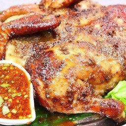 ไก่อบสมุนไพรครึ่งตัว