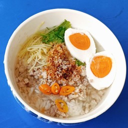 ข้าวต้มหมูไข่เค็ม