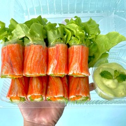 โรลปูอัดซอสครีมซีฟู้ด(8คำ)