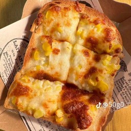 คาเฟ่ ห้องเช่า