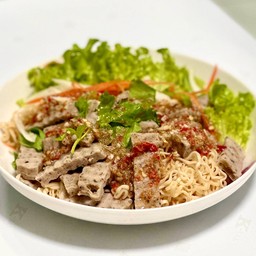 ยำหมูยอ