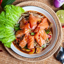 ตำแซลมอน