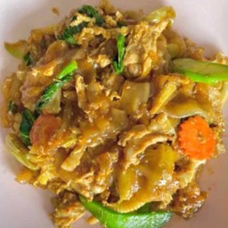 ผัดซีอิ๊วหมู