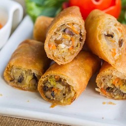 ปอเปี๊ยะกุ้งวุ้นเส้น 6ชิ้น