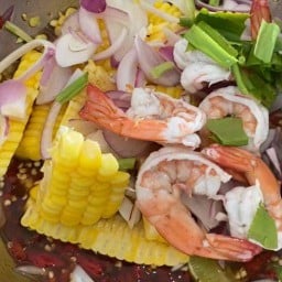 บ้านครัว ข้าวขยำ+ยำรสเด็ด-น้ำตกกะทู้