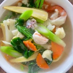 ราดหน้าทะเล