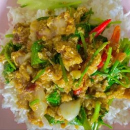 ผงกะหรี่หมูกรอบ