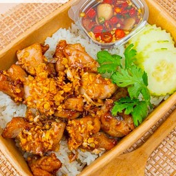 ข้าวไก่กระเทียม