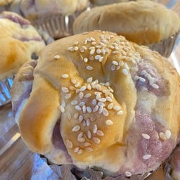 ปังไส้เผือก