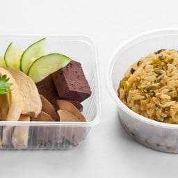 ข้าวมันไก่หนีห่าว ป้าตือพี่มิกซ์เฉลิมศรี Thonglor