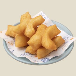 P1 ชุดปาท่องโก๋ .