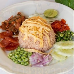 ข้าวคลุกกะปิทรงเครื่อง