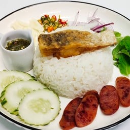 ครัวบ้านอุ๊ย(Auii's Kitchen) ตลาดคอกวัว-สิงห์เคิ่ง