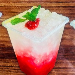 สตรอเบอร์รี่โซดา