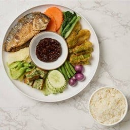 สำรับข้าว + น้ำพริกเผา + ปลาทูไร้ก้าง