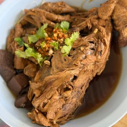 ร้านเตี๋ยวติดปาก บ้านปากปู่