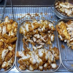 ข้าวหมูทอด สุนันทา