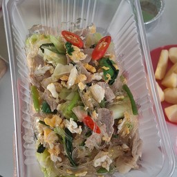 สุกี้แห้ง