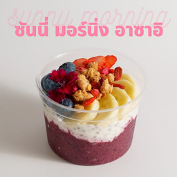 Sunny morning açaí bowl