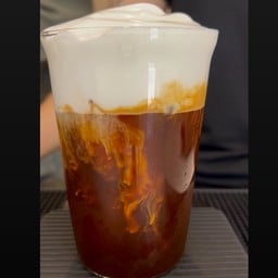 อมเริกาโน่โฟมนุ่ม