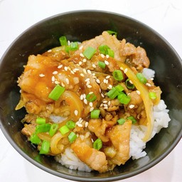 ข้าว หน้าหมูเทอริยากิ