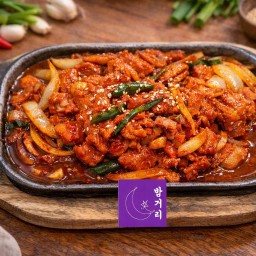 เชยุกพกกึม재육볶음 korean pork marinated in sauce stir fried